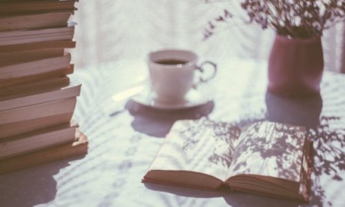 10 přínosů čtení aneb proč byste měli číst každý den